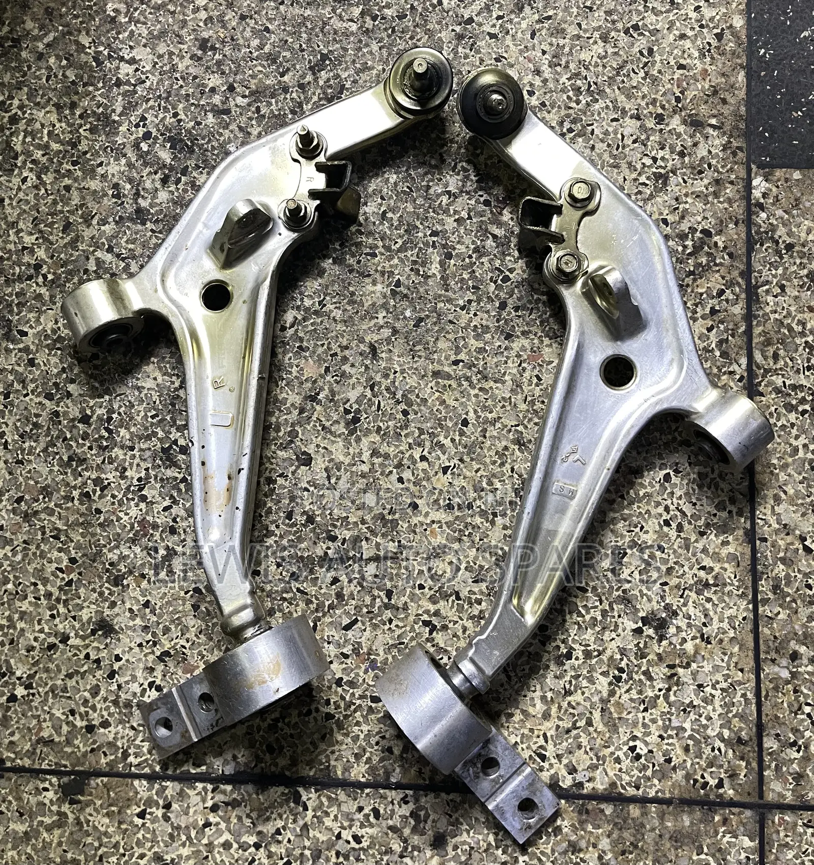 Nt30 X-trail Suspension Arms