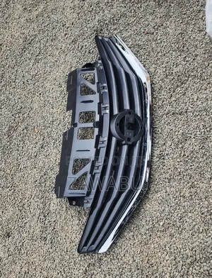 Nissan Note 2012 Front Grill