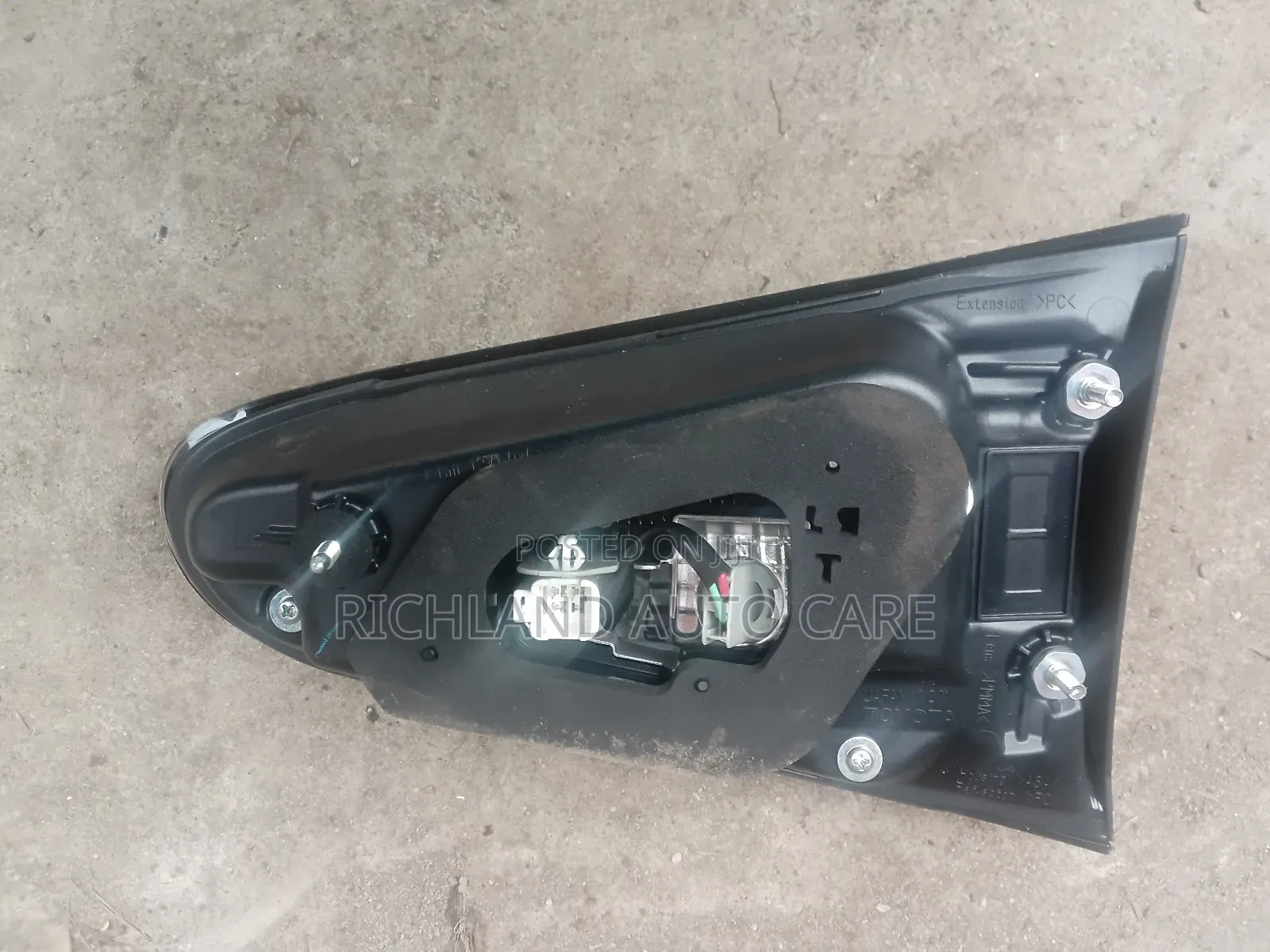 Boot Lamp Toyota Sienta 2016