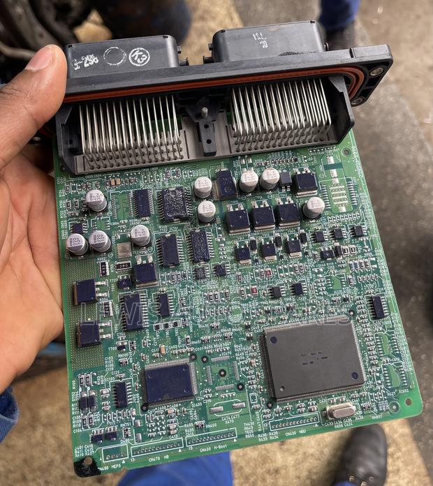 ZJ ZY Computer Box - main view