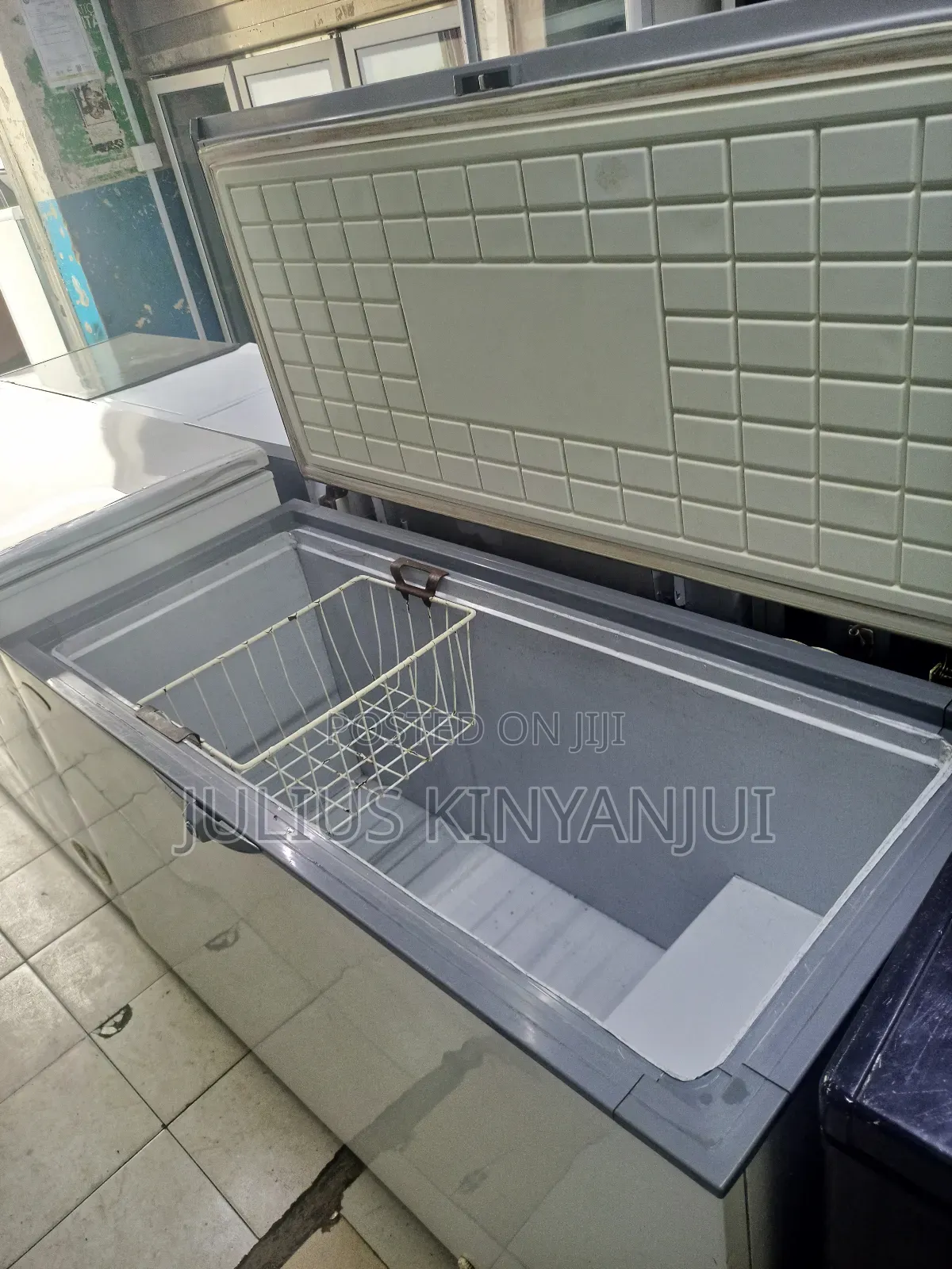 Westpoint 600L Deep Freezer