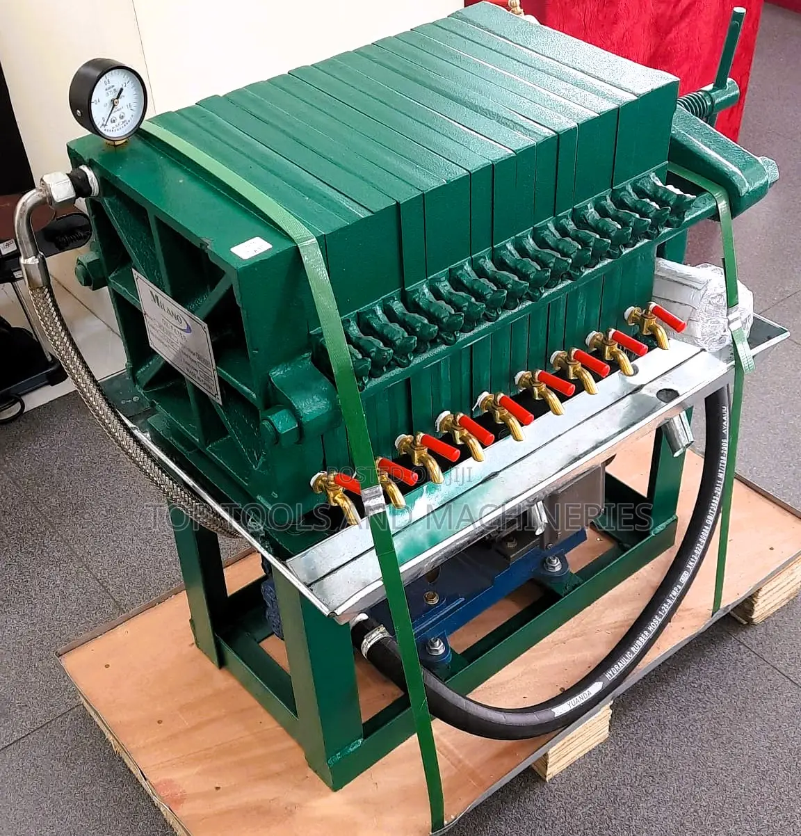 Milano Oil Filter Machine Capacity 2tonnes/Day MOF300