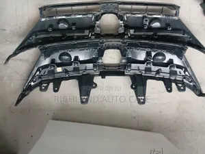 Grille Toyota Harrier Zsu60 Green