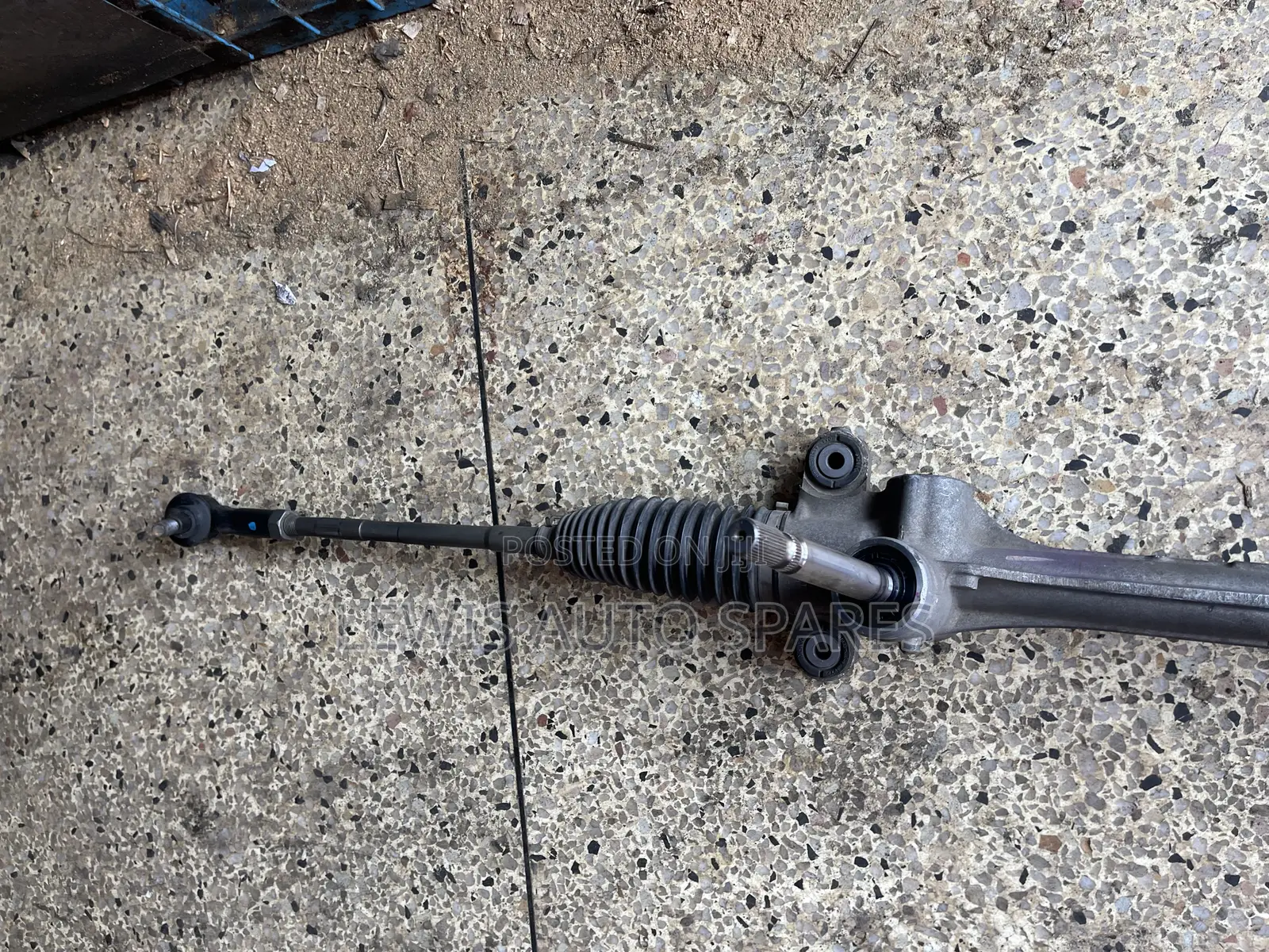 Noah Voxy Steering Rack