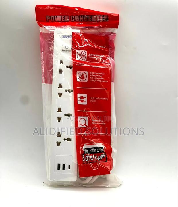 4 Way Extension With USB Port - main view