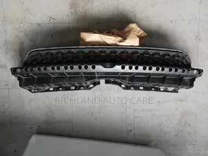 Lower Grille Toyota IST NCP110
