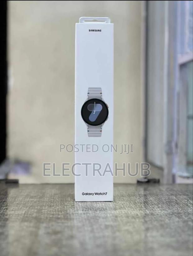 Samsung Galaxy Watch 7 44mm - main view