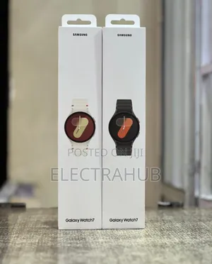 Samsung Galaxy Watch 7 40mm New Sealed in a Shop