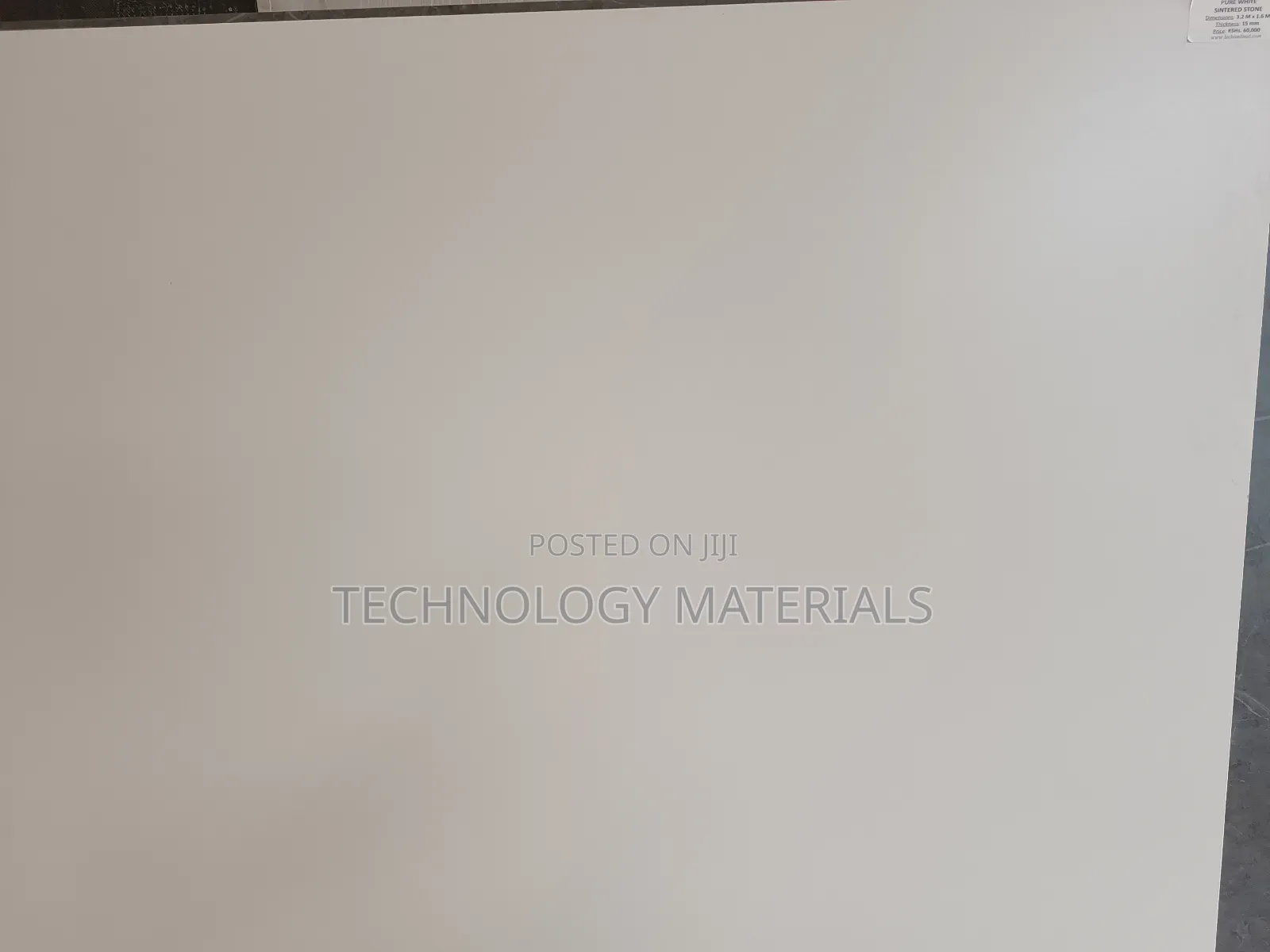 Pure White Sintered Stone