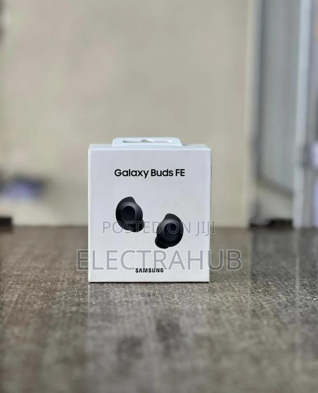 Samsung Galaxy Buds Fe Wireless Earbuds - main view