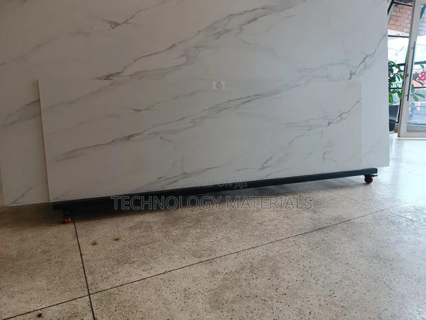 White Gold Sintered Stone - main view