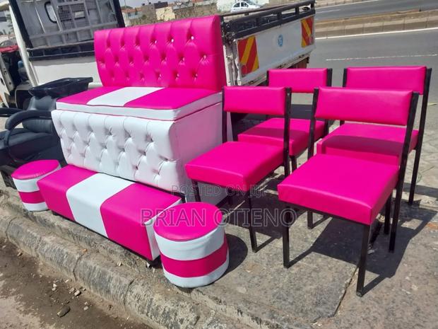 Pedicures Coach - main view