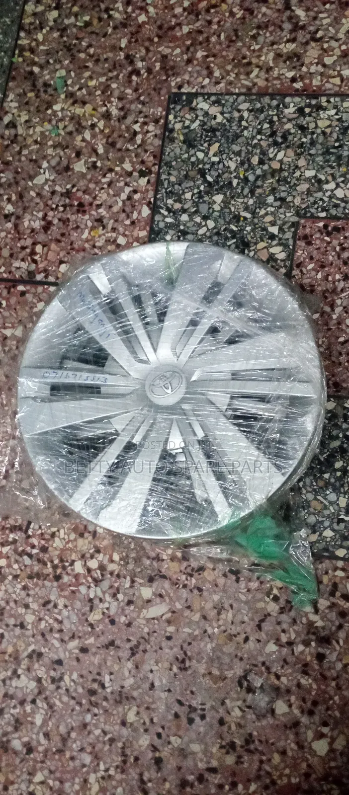 Toyota Ractis Size 14 Wheel Cap