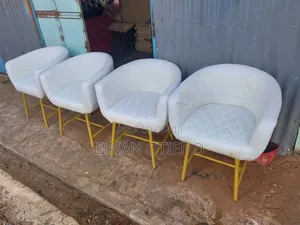 Styling Seats With Gold Colour