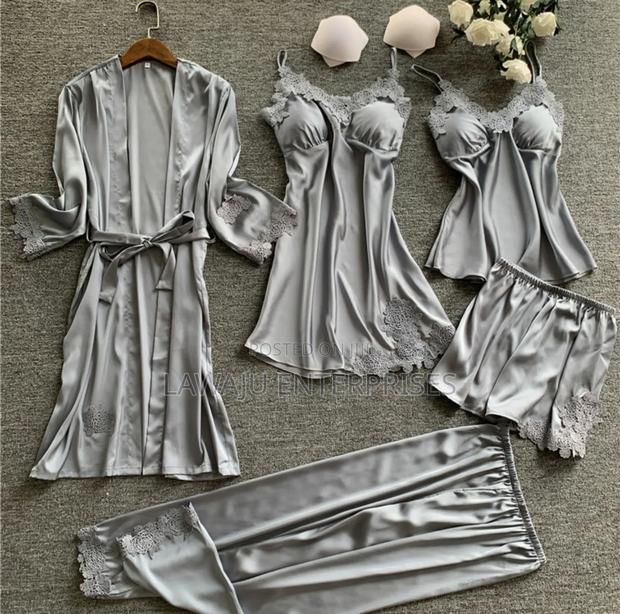 5 in 1 Grey Pajama Set - main view