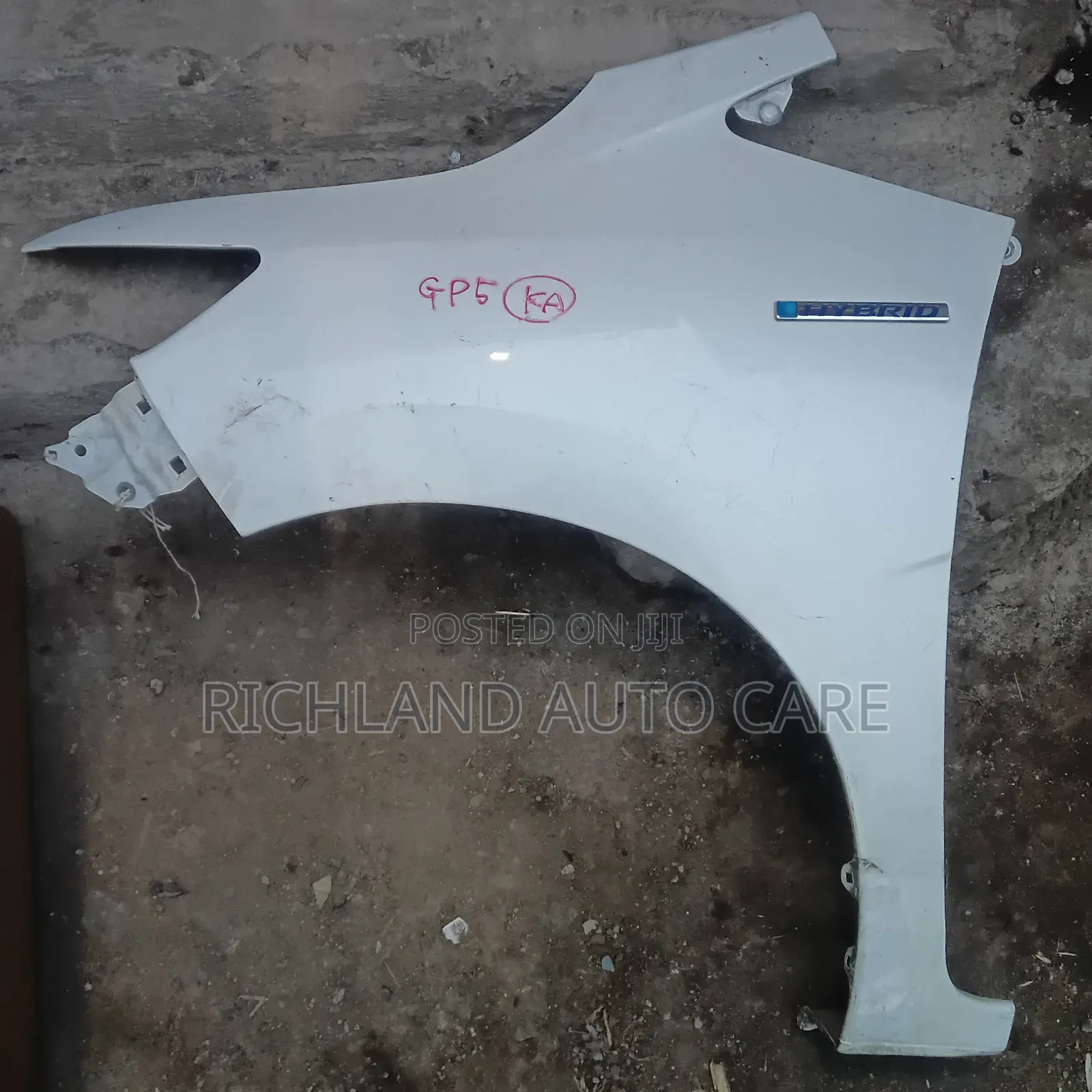 Fender Honda Fit GP5 or GK5 2015