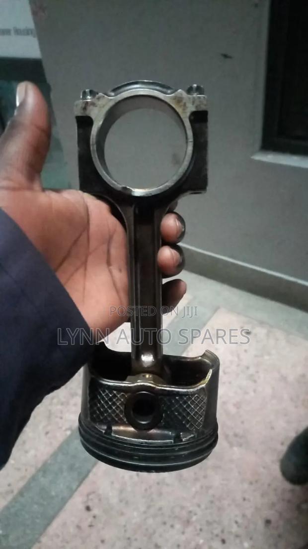 Nissan Vannete L8 Engine Complete Piston - thumbnail 2