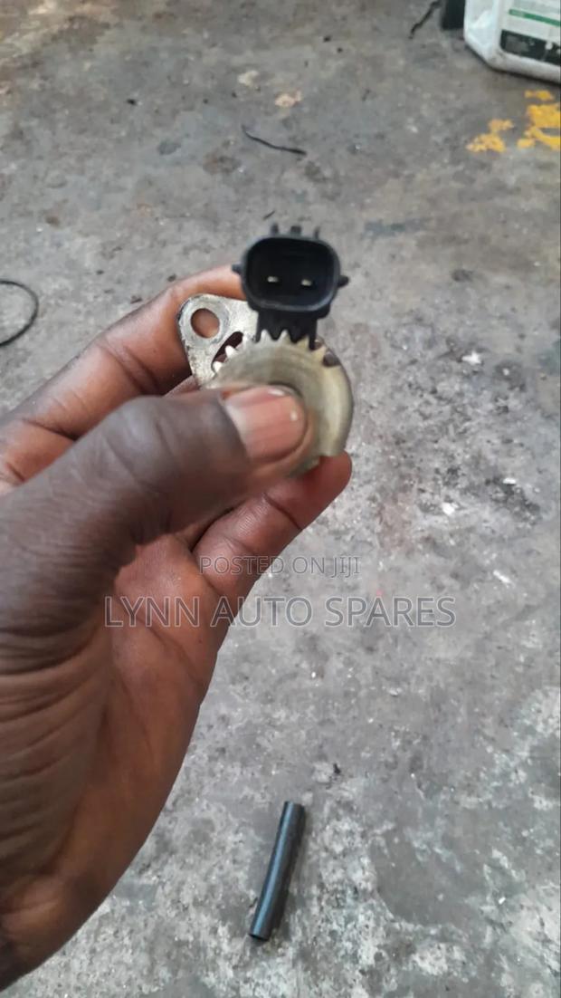 Toyota Auris 1NZ Engine Vvti Sensor - thumbnail 2
