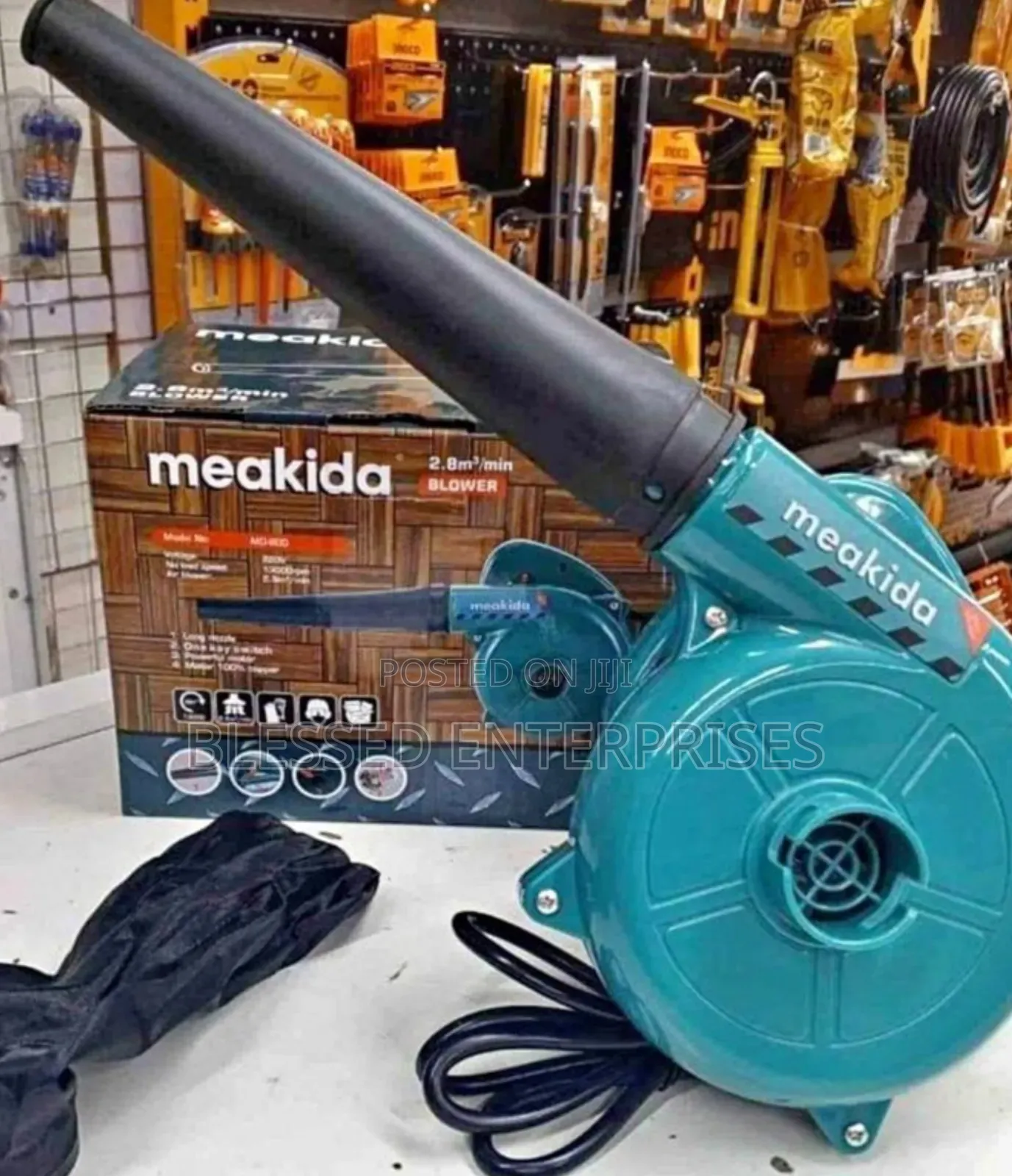 New Makita Air Blower Machine