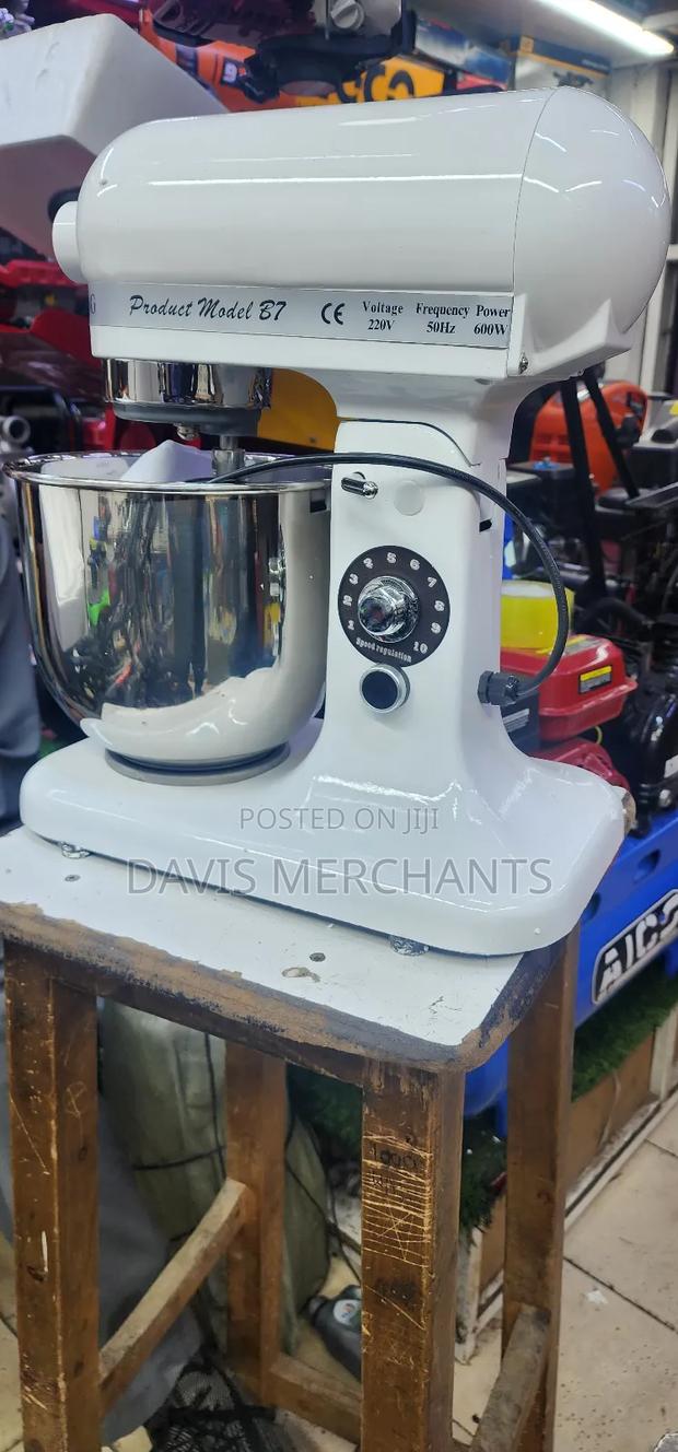 Dough Mixer Machine With 7L CAPACITY - thumbnail 2