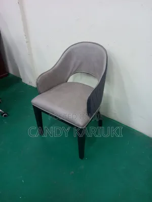 Spacious Hotel Chair