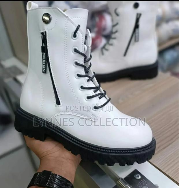 Ladies Boots, Design Leather Boots - thumbnail 2