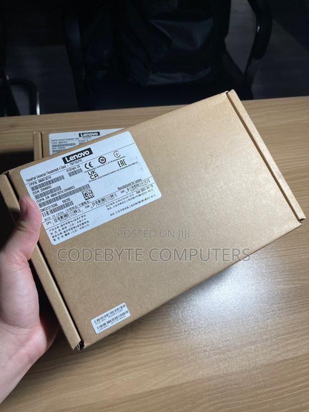 Thinkpad Universal Thunderbolt 4 Dock - main view