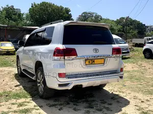 Toyota Land Cruiser 4.5 V8 VXR 2009 Pearl