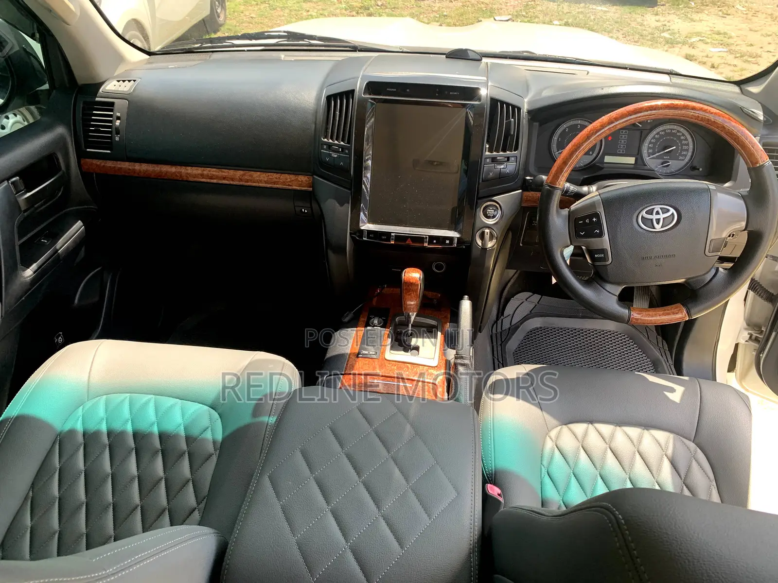 Toyota Land Cruiser 4.5 V8 VXR 2009 Pearl