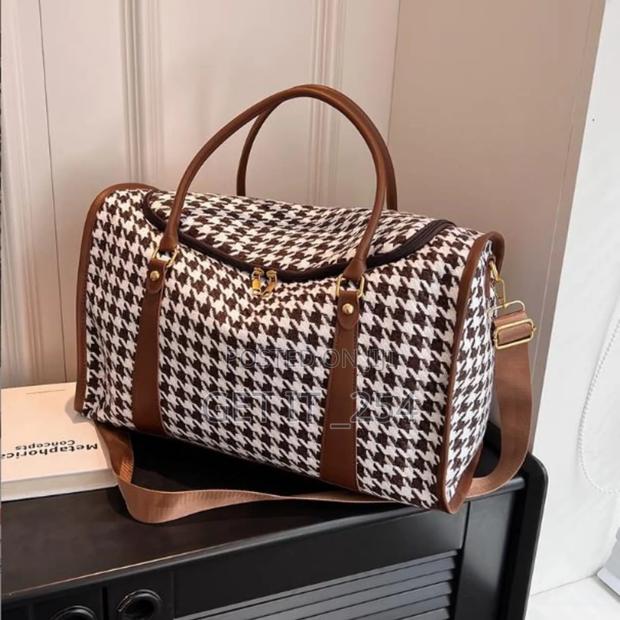 *Canvas Travel/Gym Duffel Bag*Ksh 2500 - thumbnail 4