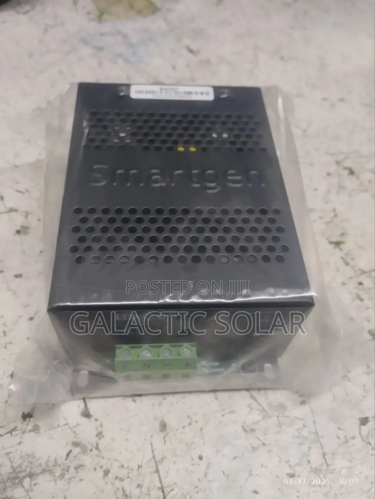 Trickle Charger 12v-24vdc