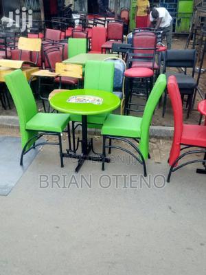 Restaurant Table and Chairs - thumbnail 2