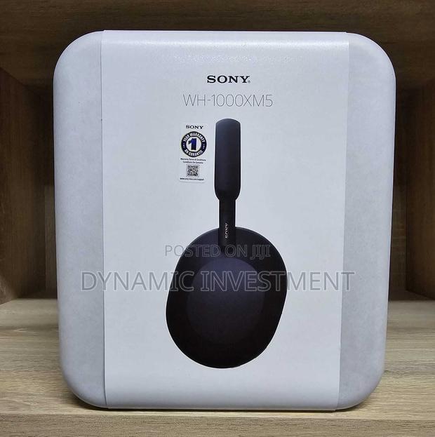 SONY WH-1000XM5 Wireless Noise Cancelling Headphones - main view