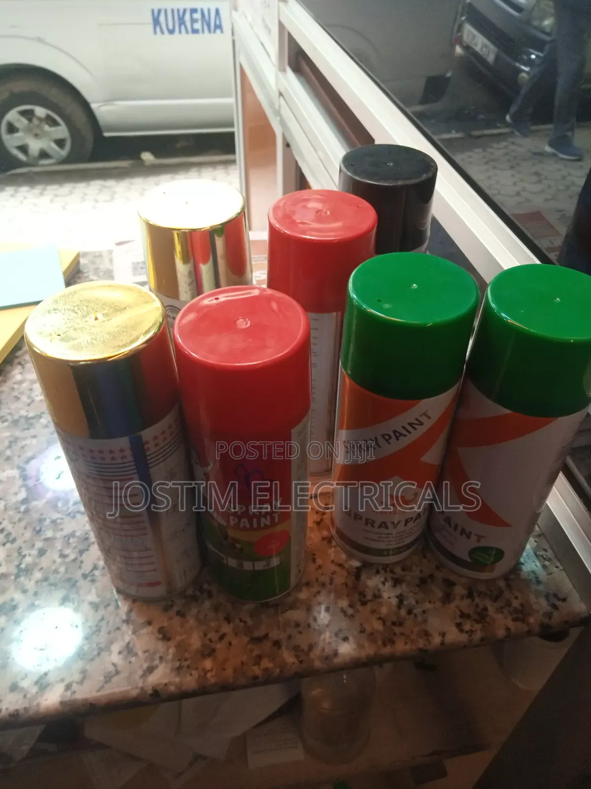 Green Color Spray Paint