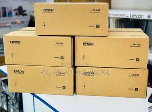 X 49 Epson Projector - thumbnail 2