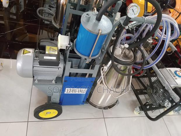 Milking Machine Single Barrel - main view