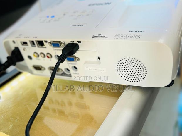 Epson Projector, the W51 Epson Projector - thumbnail 3