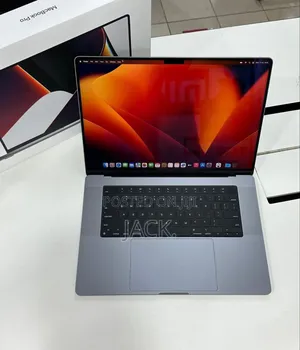 Laptop Apple MacBook Pro 2023 M2 Max 16-inch 32GB Apple M2 SSD 1T