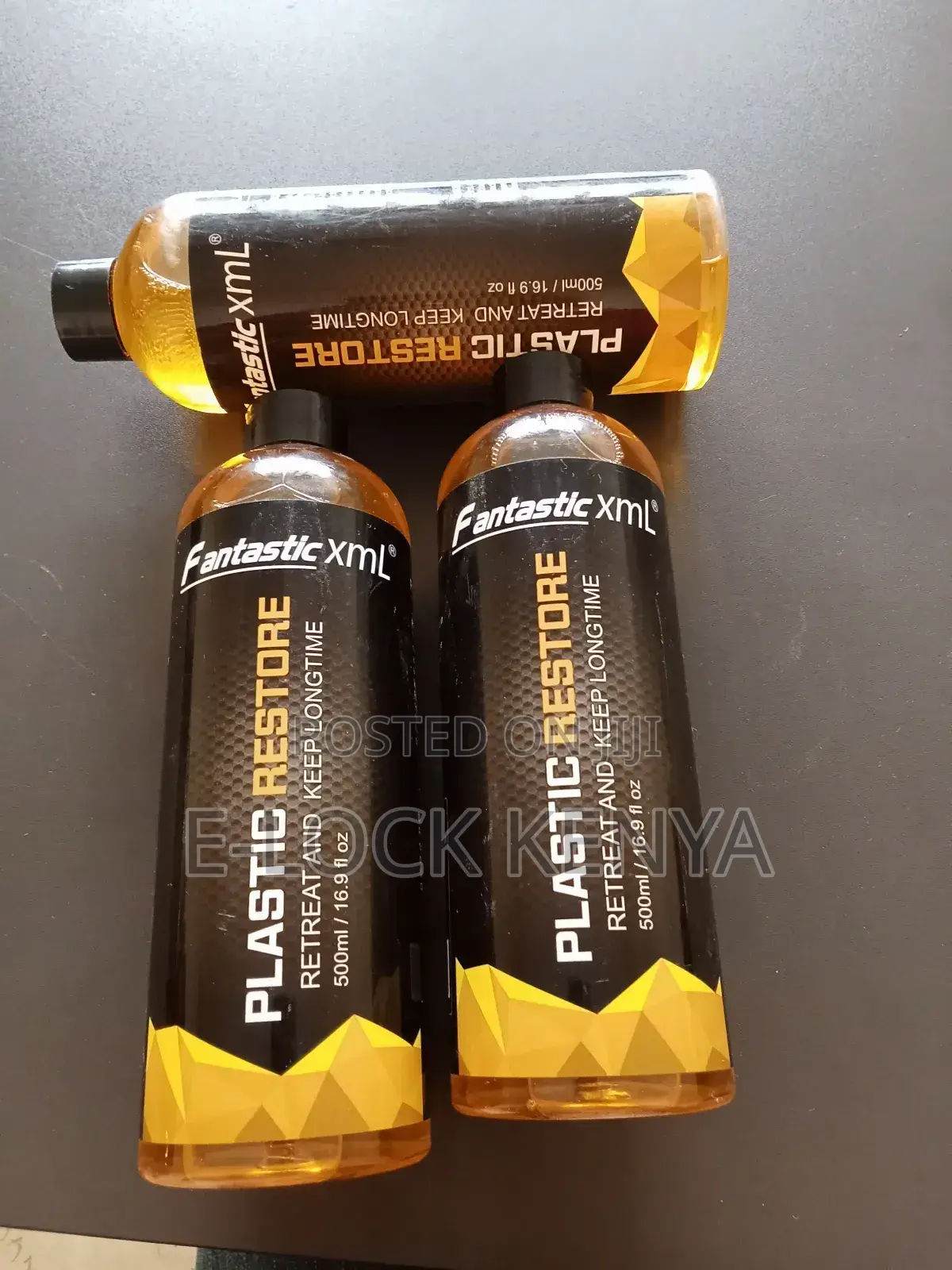 Plastic Restorer for Vehicle Interiors