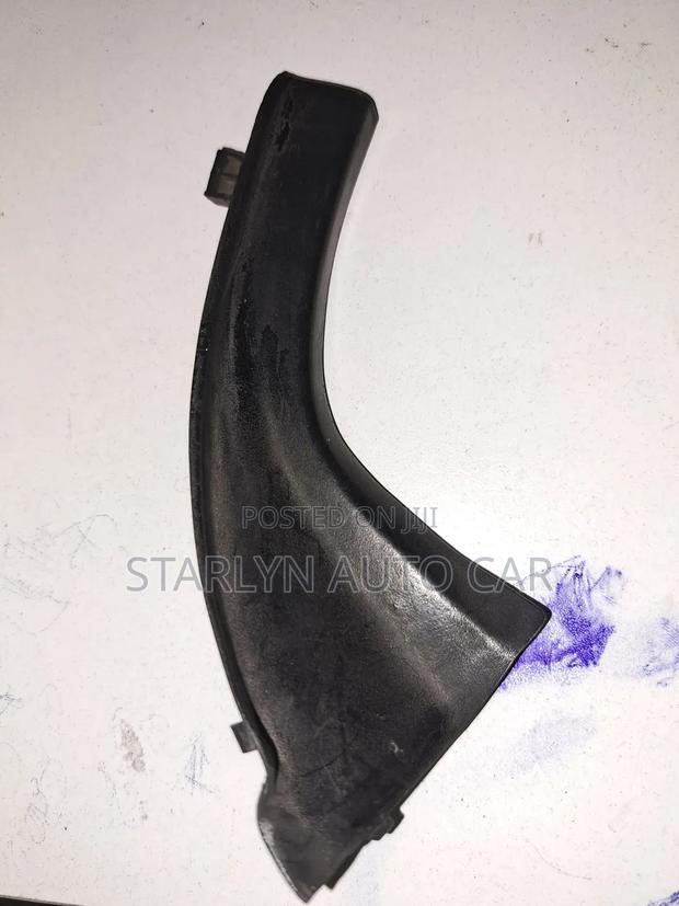 Windscreen Finisher Toyota Vanguard