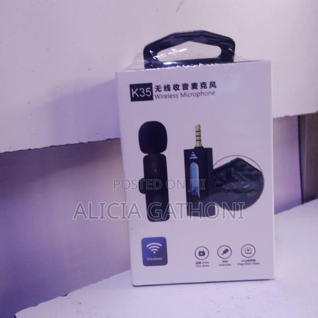 Wireless Microphone Double Receivers