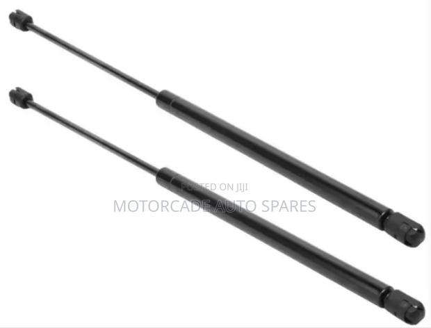 Subaru Legacy 2004-2009 Boot Shocks