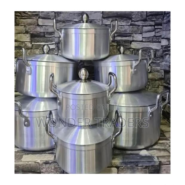 Tornado Cookware Set 7sufuria,7lids,2free Spoons