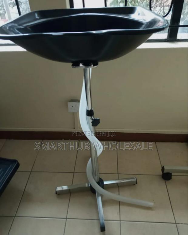 Salon Sink With Stand - main view