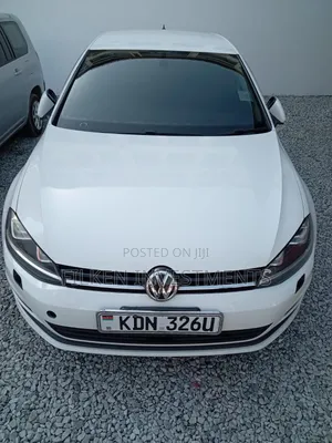 Volkswagen Golf TSI SE 4-Door FWD 2017 White
