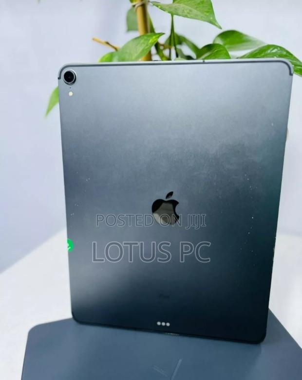 Apple iPad Pro 12.9 (2020) 64 GB Gray - thumbnail 3