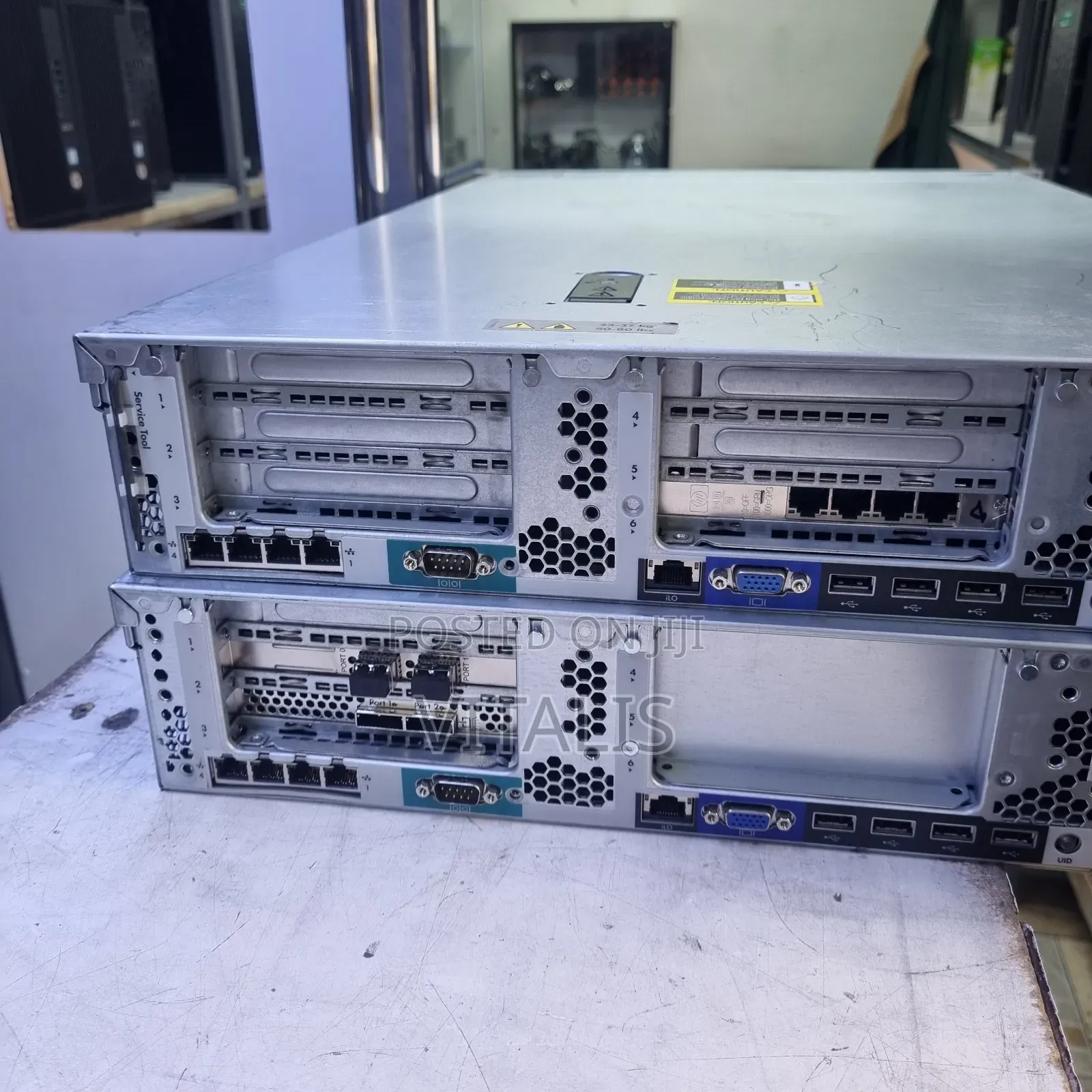 Server HP ProLiant DL380P Gen8 64GB AMD HDD 1T