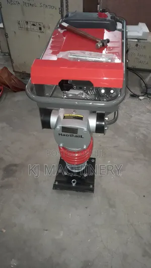 PLATE Compactor Petrol Powered Heavy Duty