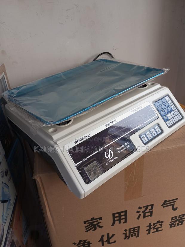 Highly Reliable 30kgs Flat Top Scale
