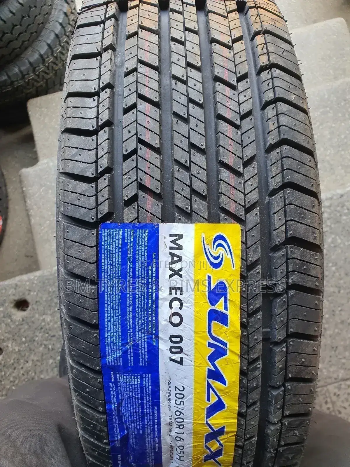 205 /60 R16 Sumaxx Tyres